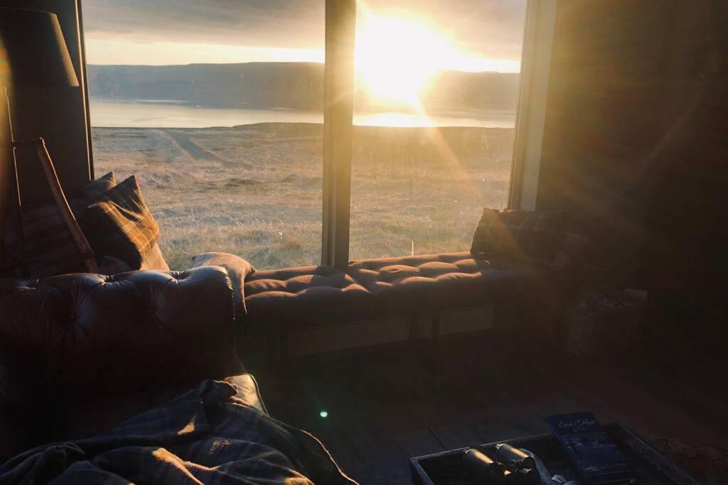 Ljarskogar Lodge Hjartharholtskirkja Экстерьер фото